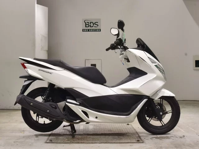 Honda PCX125-2
