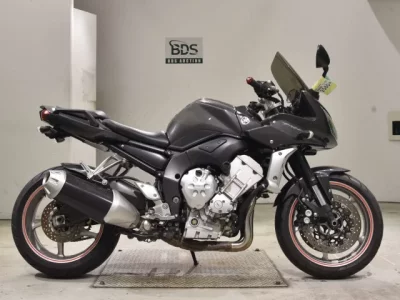 Yamaha FZ-1 FEATHER  с аукциона в Японии