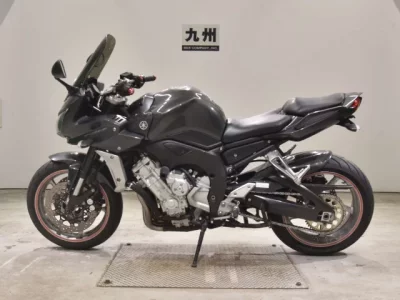 Yamaha FZ-1 FEATHER  с аукциона в Японии