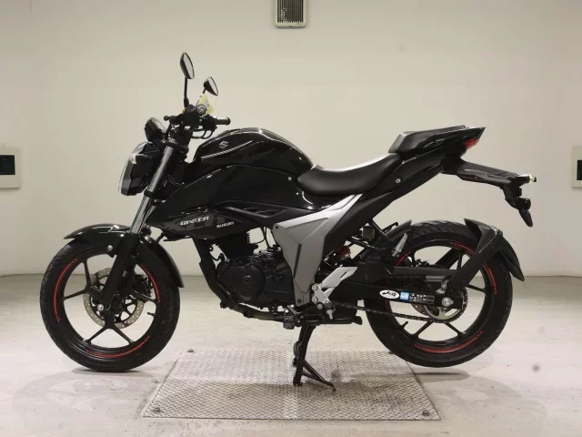 Suzuki JIGUSA-150