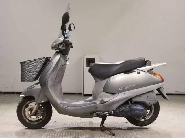 Honda LEAD 100