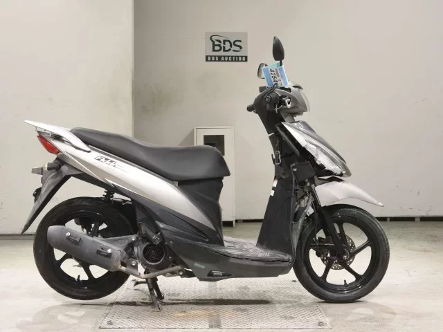 Suzuki ADDRESS110-2