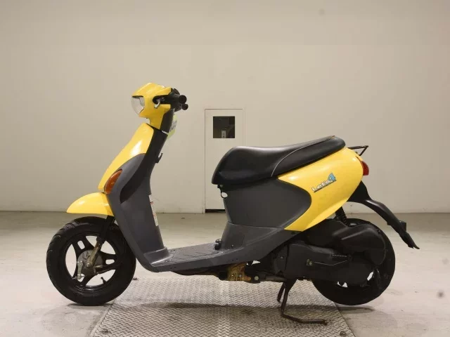 Suzuki LET S4