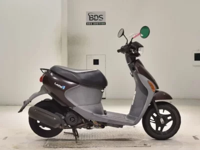 Suzuki LET S4