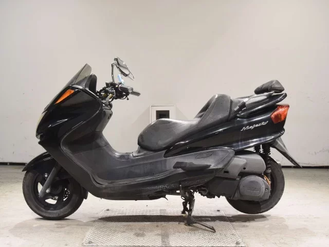 Yamaha MAJESTY 250C