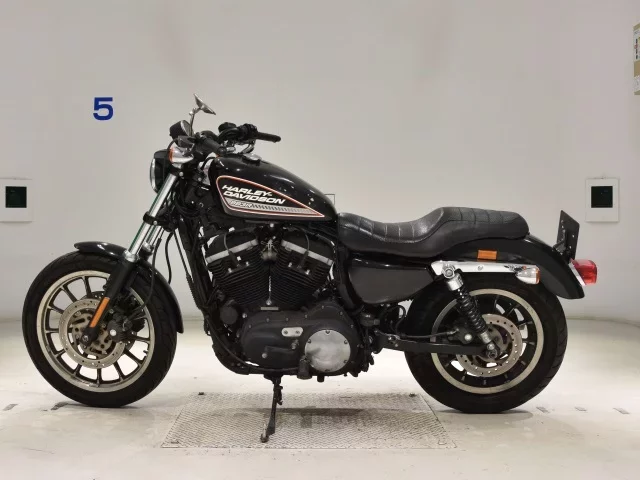 Harley-Davidson HARLEY XL883R-I SHO LOUIS NOT EQUIPPED