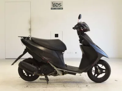 Suzuki ADDRESS V50-3