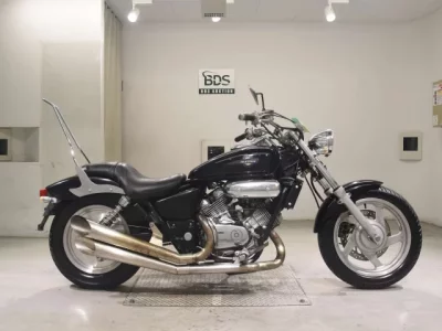 Honda MAGNA 250  с аукциона в Японии