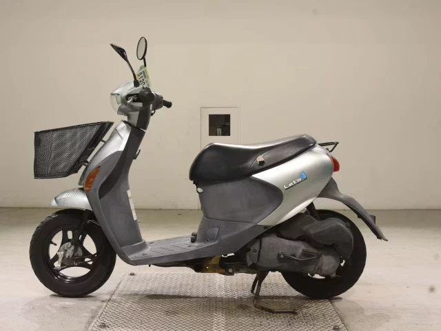 Suzuki LET S4
