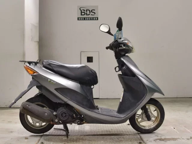 Suzuki ADDRESS V50