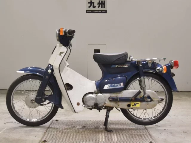 Honda C90