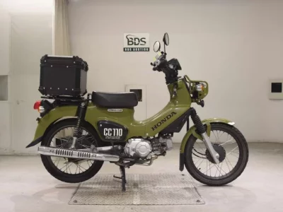 Honda CROSS CUB 110-2