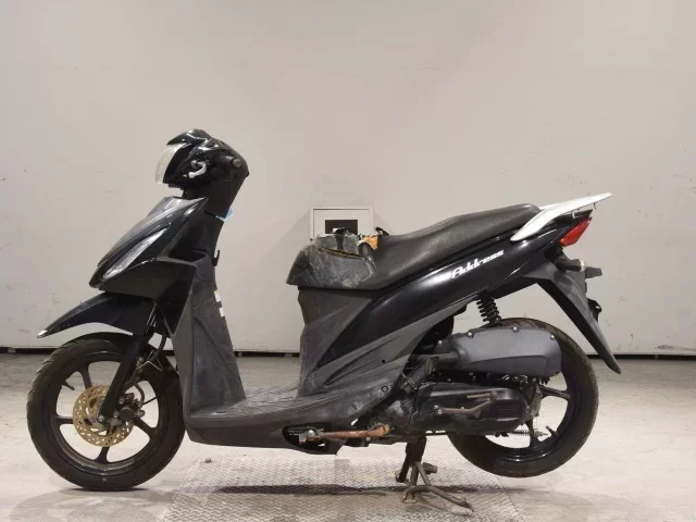 Suzuki ADDRESS110-2