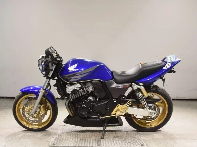 Honda CB400SFV-3 SHO LOUIS NOT EQUIPPED
