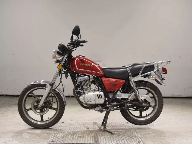 Suzuki GN125-2F