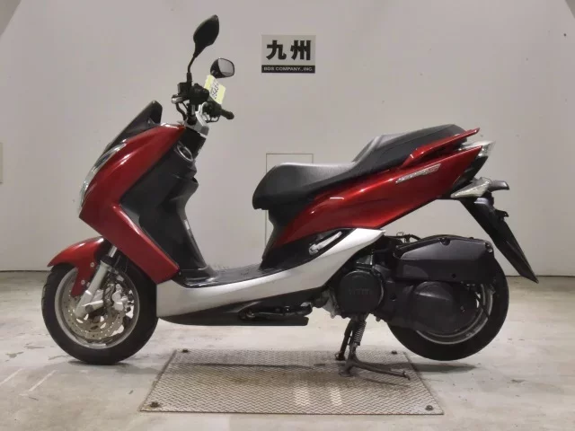 Yamaha MAJESTY 155S