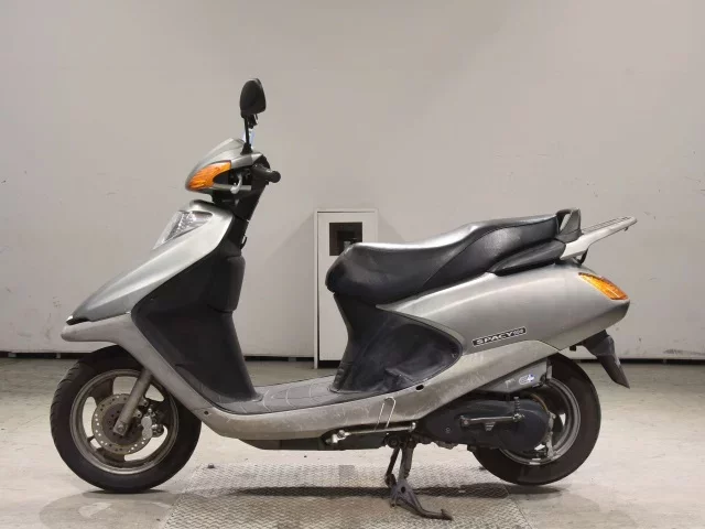 Honda SPACY100