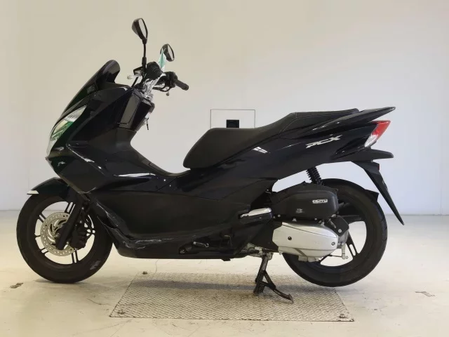 Honda PCX125-2
