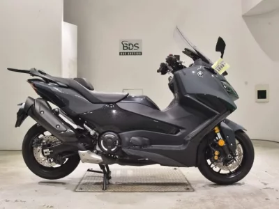 Yamaha T-MAX560T  с аукциона в Японии