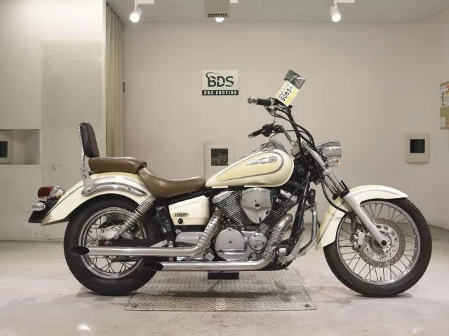 Yamaha DRAGSTAR 250 лот № 5083 оценка 4  с аукциона в Японии