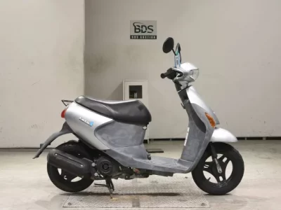 Suzuki LET S4