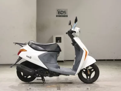 Suzuki LET S5