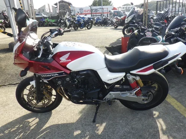 Honda CB400SFV-4 BOLDOR