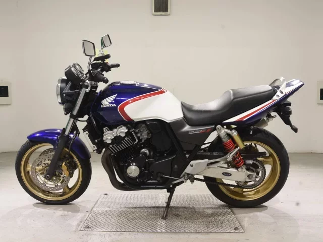 Honda CB400SFV-3