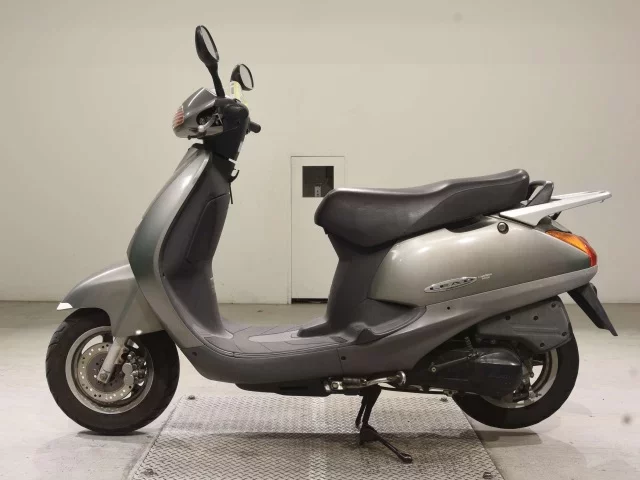 Honda LEAD 100