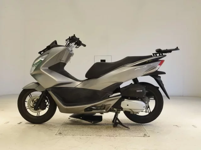 Honda PCX150-2