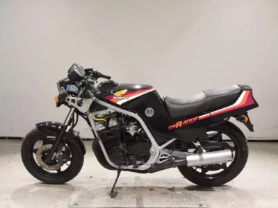Honda CBR400F-1 SHO LOUIS NOT EQUIPPED