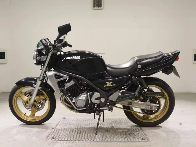Kawasaki BALIUS250-2