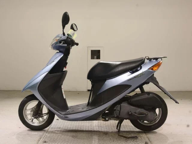 Suzuki ADDRESS V50
