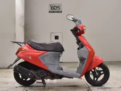 Suzuki LET S5