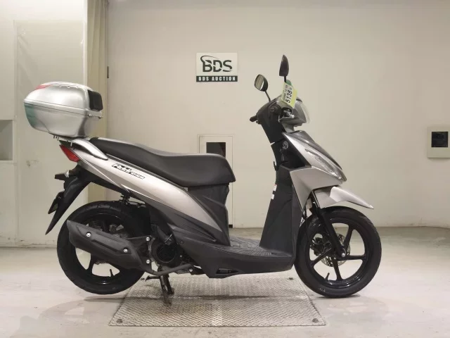 Suzuki ADDRESS110-2