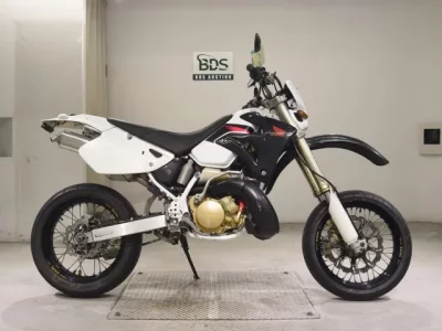 Honda CRM250AR