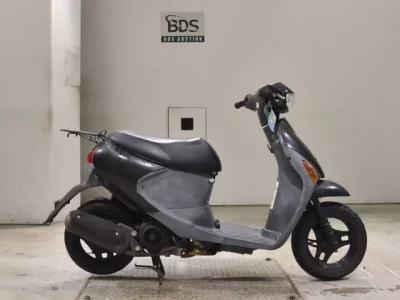Suzuki LET S4