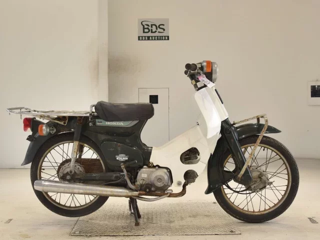 Honda C50