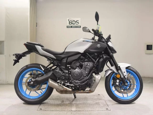 Yamaha MT-07-3AMT лот № 7633 оценка 7  с аукциона в Японии