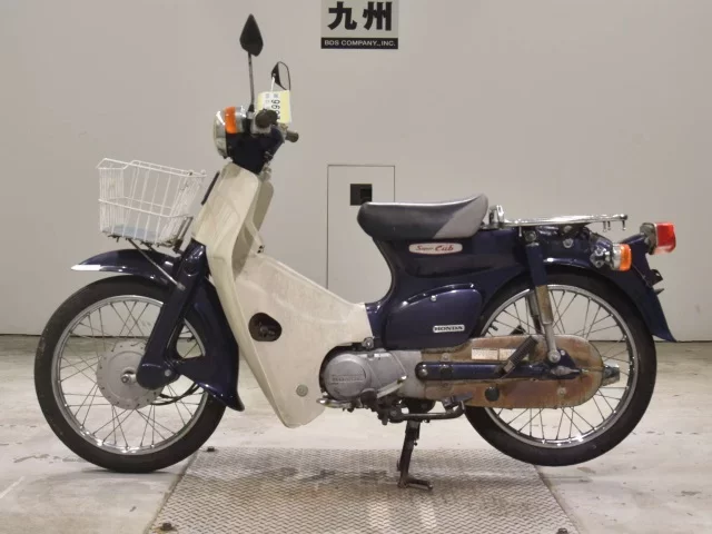 Honda C90