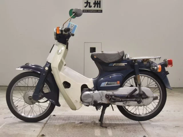 Honda C90
