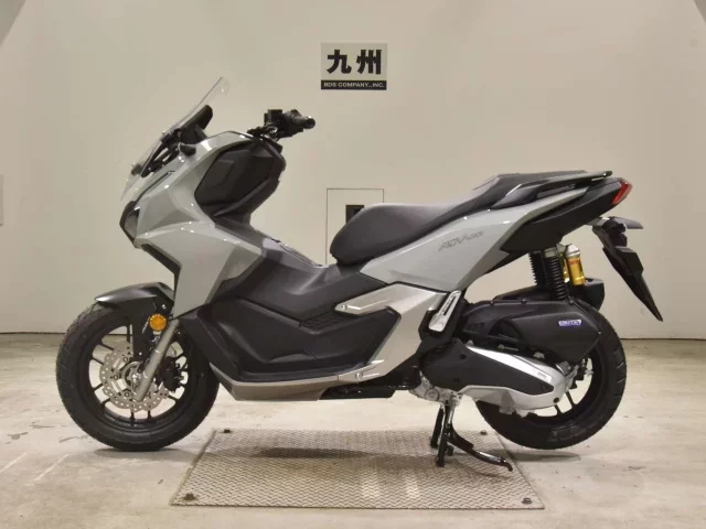 Honda ADV160