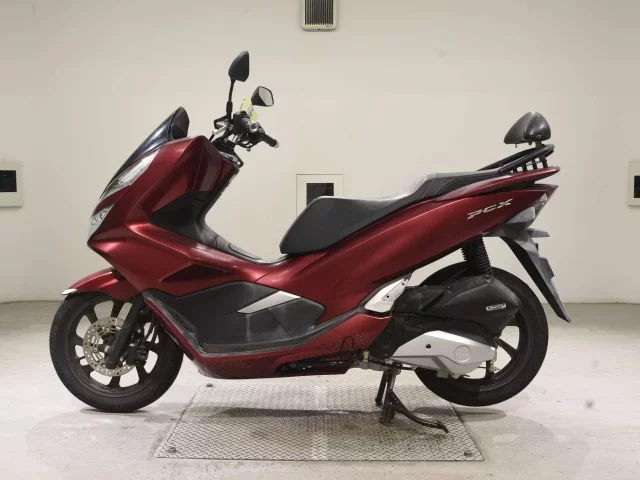 Honda PCX125-3