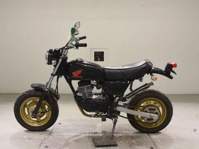 Honda APE50