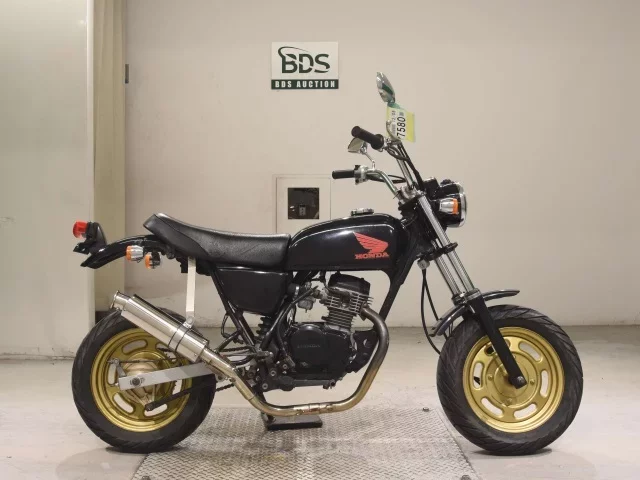 Honda APE50