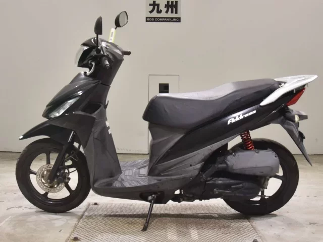Suzuki ADDRESS110-2