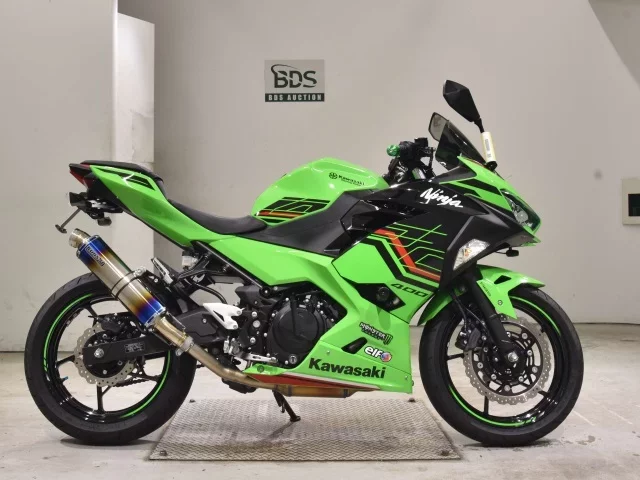 Kawasaki NINJA400-2 лот № 2601 оценка 7  с аукциона в Японии