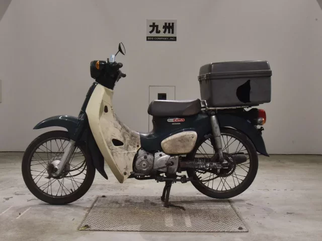 Honda C50-3