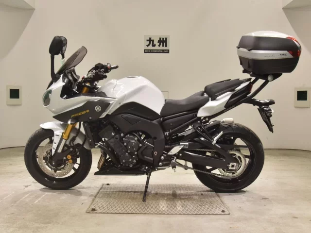 Yamaha FZ8-SA