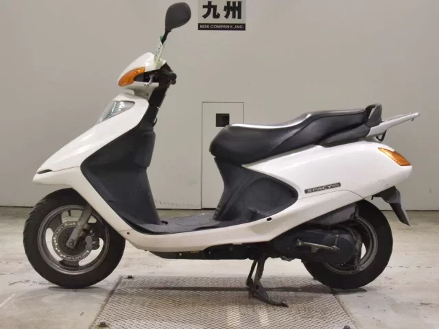 Honda SPACY100
